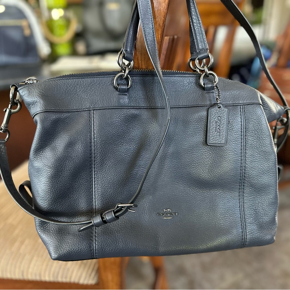 Coach Navy Leather Women's Bag
